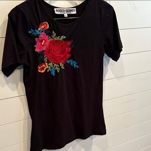 Rodeo Quincy Black Floral Embroidered Tee